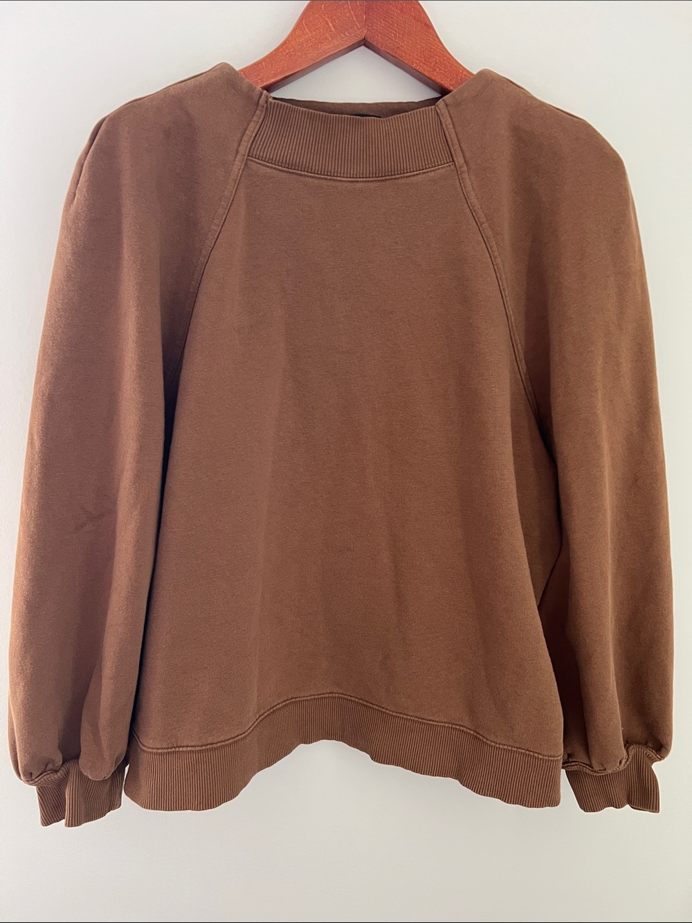 Banana Republic | Long-Sleeve Cinnamon Spice Crewneck Sweatshirt #439217-05 XL